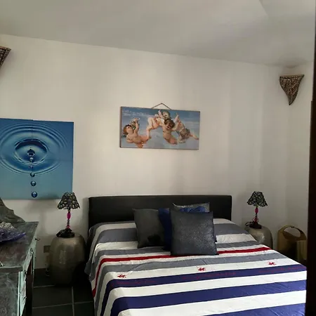 Villa Fronte Mare *
